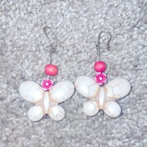 New howlite butterfly cream and pink flowers earrings 2 inches